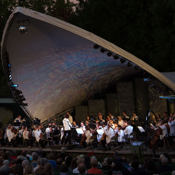 2015 Victoria Symphony at Butchart Gardens