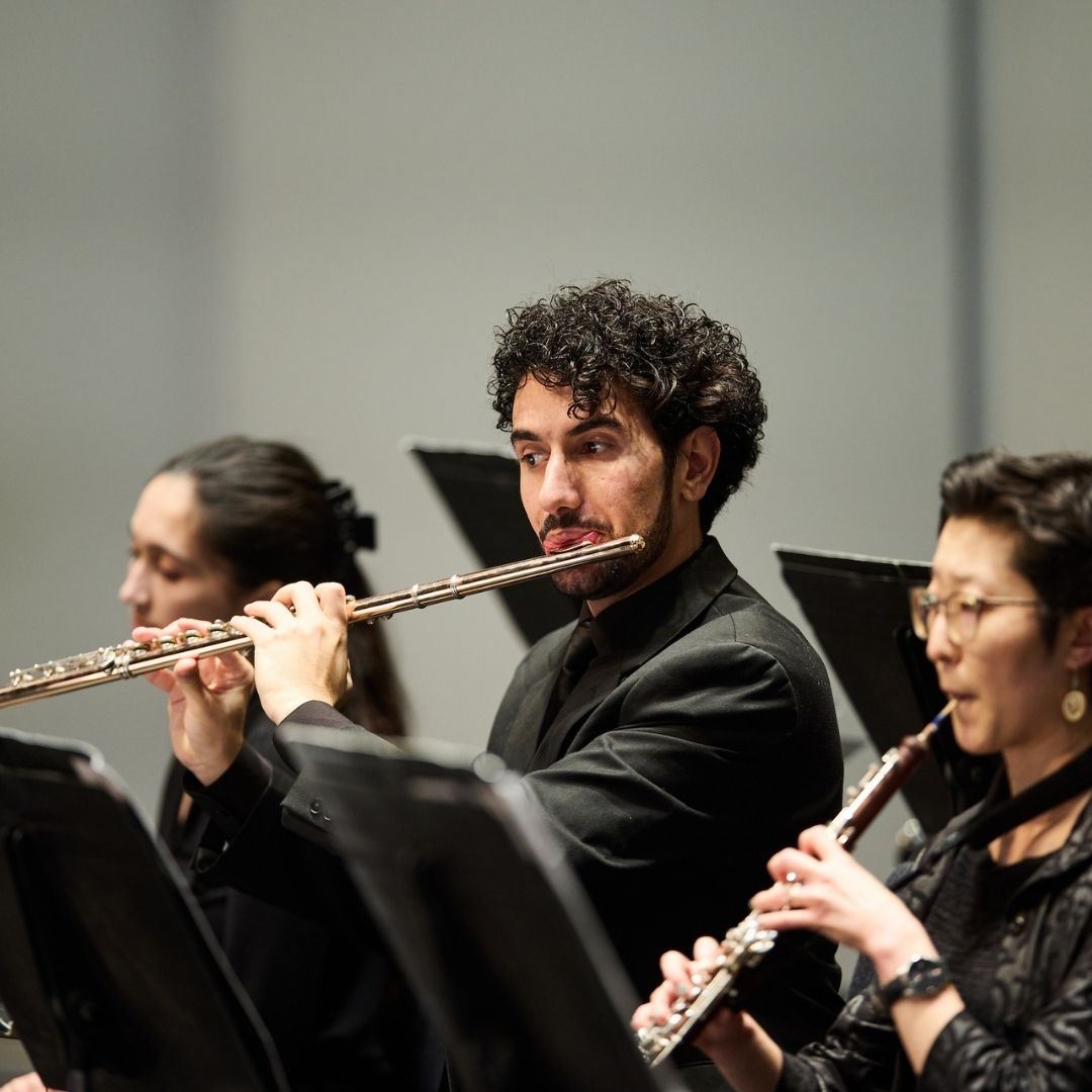 Kluxen & Sarkissian — Schubert Symphony No. 5 and Rautavaara Flute Concerto concert image